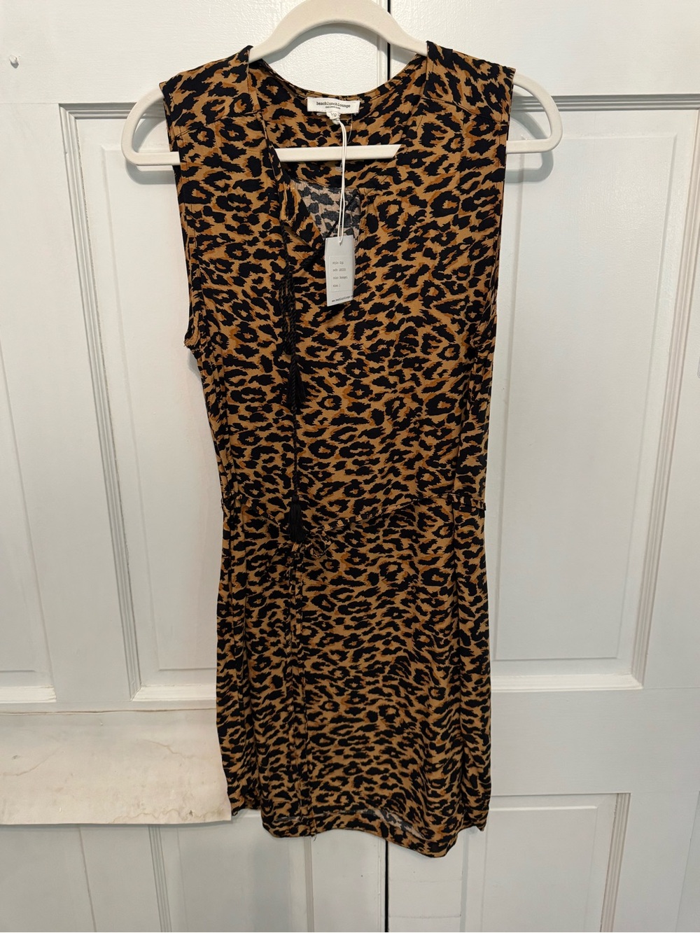 beachlunchlounge Leopard Print Sleeveless Dress in Brown and Black